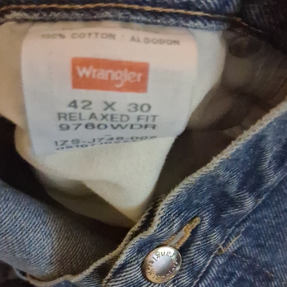 Wrangler Vintage Relaxed Fit Blue Jeans 42x30 - Picture 3 of 3
